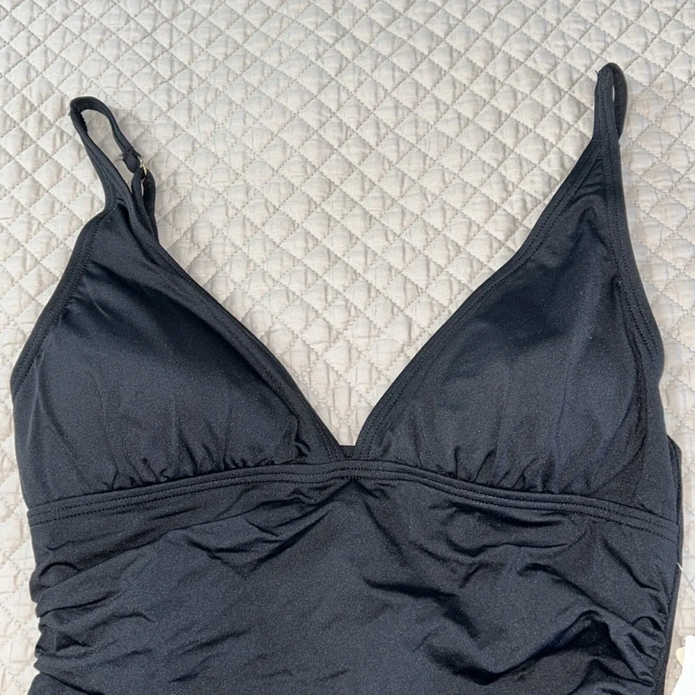 Tommy Bahama Pearl V-Neck 1 pc Swimsuit - 10 - New - Picture 4 of 7